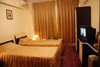 Coral إيفوري نورد