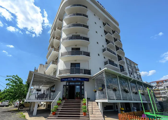 Coral 3* אפורי נורד